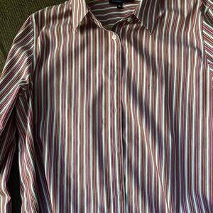 Jones New York Red and White Striped Women's Button Down Shirt